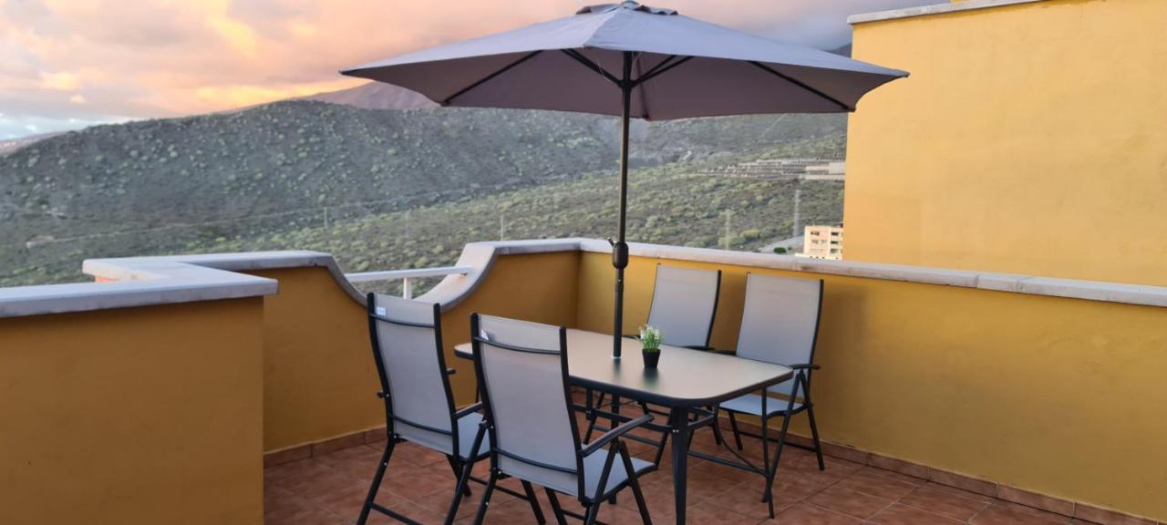 Appartement With A Serene Ocean And Mountain View Costa Adeje (Tenerife)